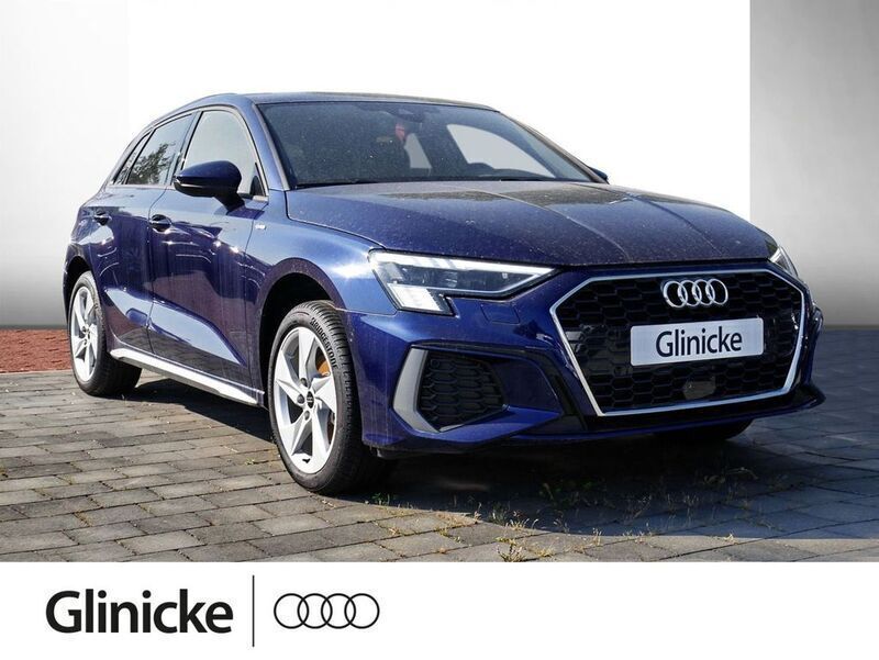 Blau Gebraucht 2024 Audi A3 Sportback S-Line Kleinwagen | 37.770 € (Guter Preis) - Bild 1/4