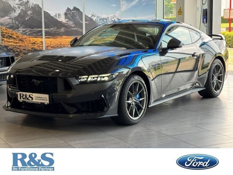 Grau Neu 2025 Ford Mustang Dark Horse Coupé | 66.290 € (Guter Preis) - Bild 1/4