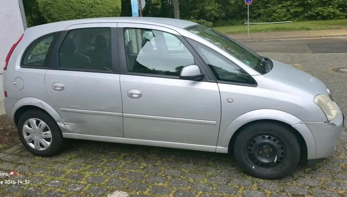 Usata Opel Meriva 2003 Argento Monovolume