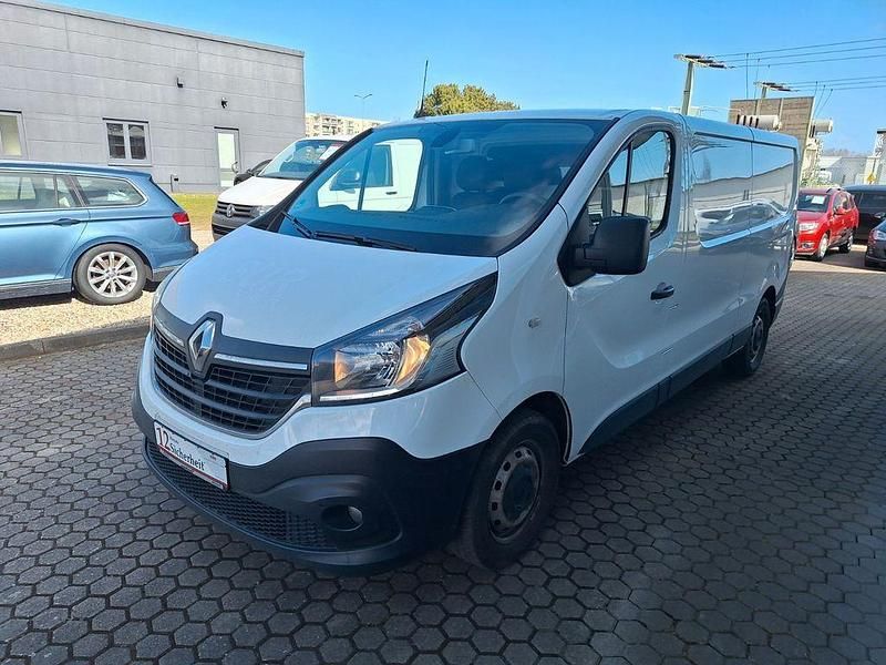 Gebraucht Renault Trafic 145 PS (106 kW) 2021 Weiß Van / Kleinbus