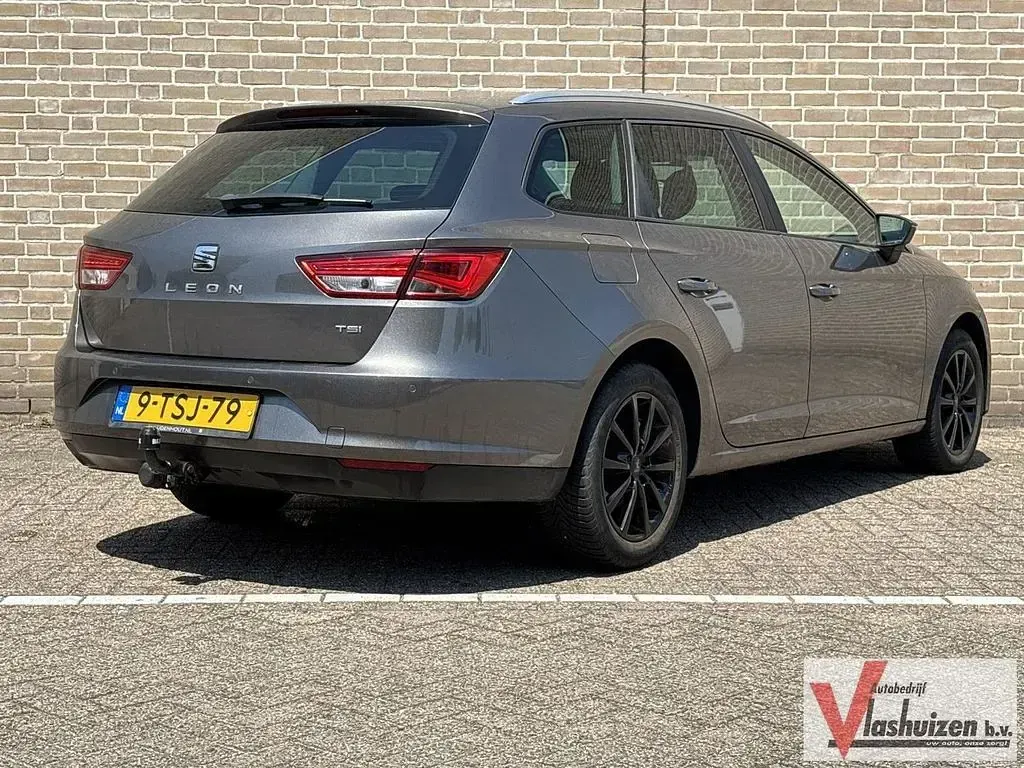 Gebraucht Seat Leon ST Style 105 PS (77 kW) 2014 Grau Kombi