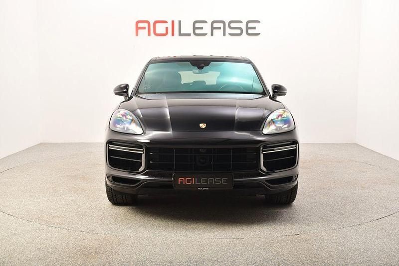 Gebraucht Porsche Cayenne Turbo 549 PS (403 kW) 2018 Schwarz SUV