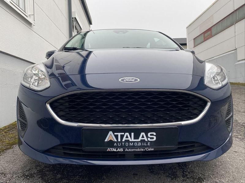 Second-hand Ford Fiesta 86 CP (63 kW) 2017 Albastru Berlinǎ
