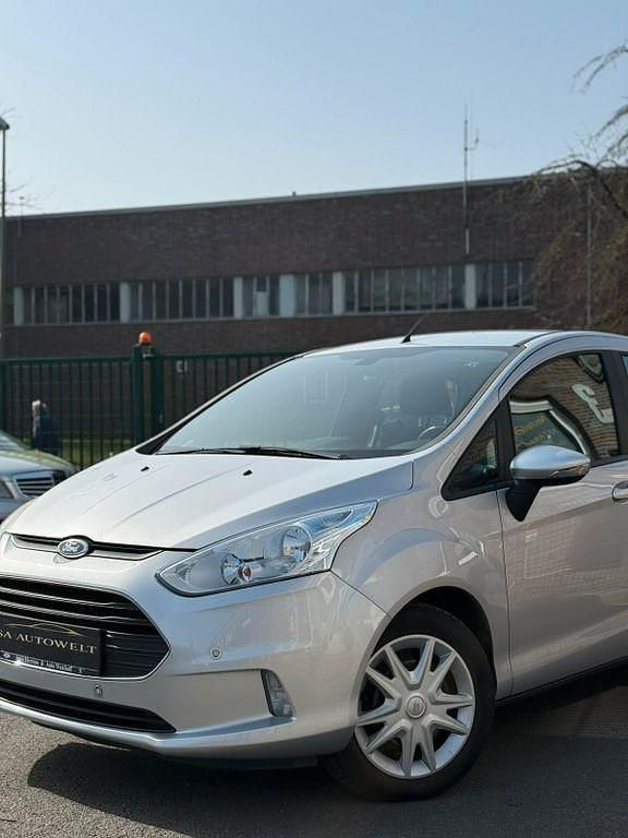 Gebraucht Ford B-MAX SYNC Edition 105 PS (77 kW) 2015 Silber Van / Kleinbus