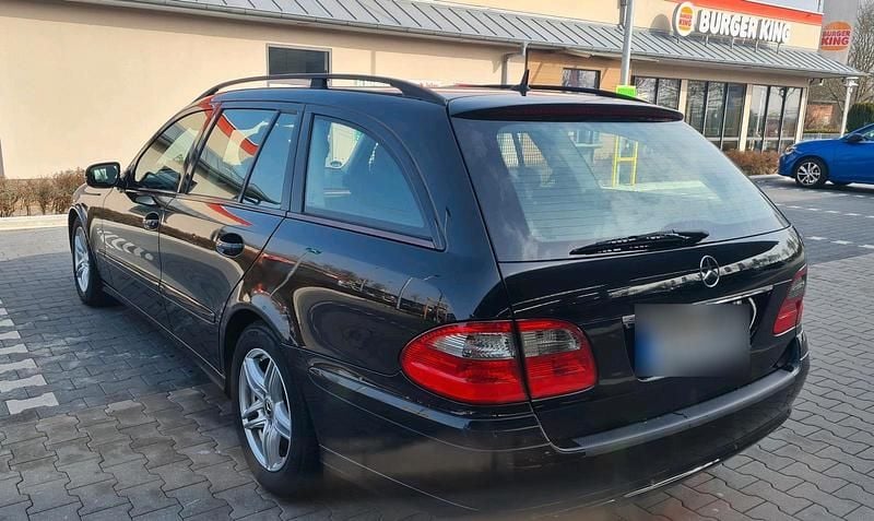 Gebraucht Mercedes E280 190 PS (139 kW) 2007 Schwarz Kombi