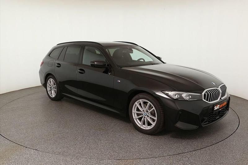 Schwarz Gebraucht 2025 BMW 320 M Sport Limousine | 38.949 € (Guter Preis) - Bild 1/4