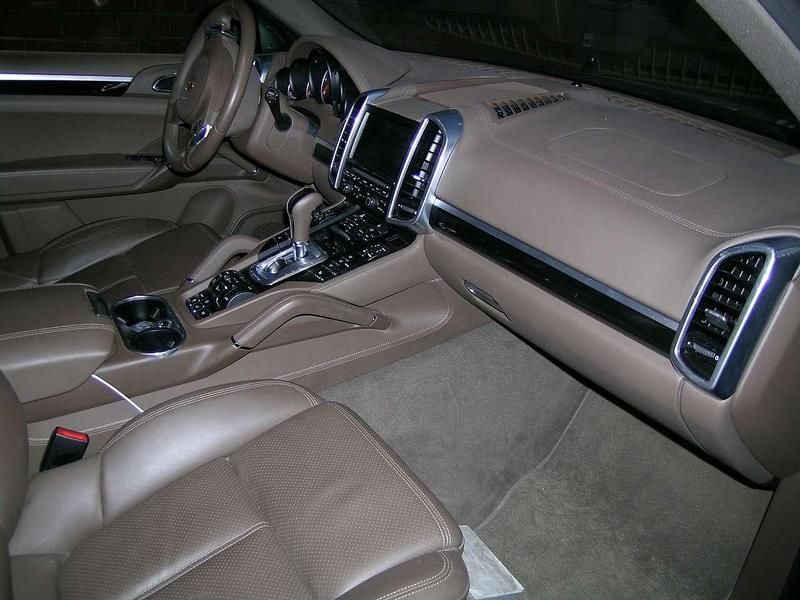 Gebraucht Porsche Cayenne S 382 PS (280 kW) 2014 Beige SUV