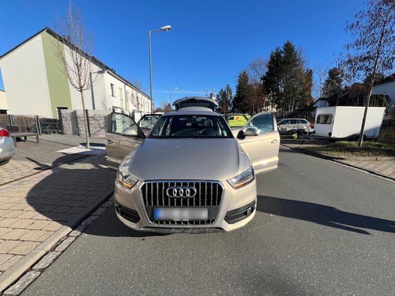 Gebraucht Audi Q3 S-Line 150 PS (110 kW) 2014 Grau SUV