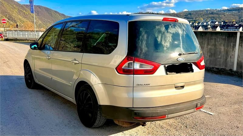 Gebraucht Ford Galaxy 140 PS (102 kW) 2006 Van / Kleinbus