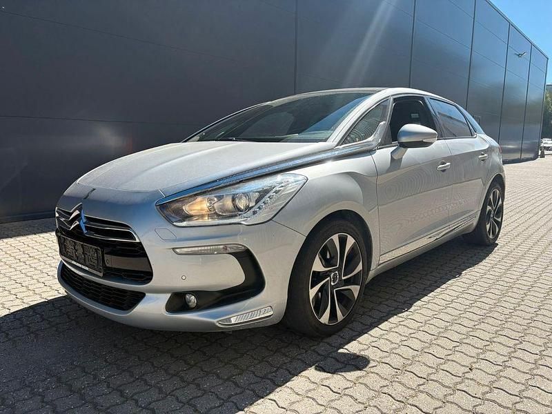 Silber Gebraucht 2013 Citroën DS5 Kleinwagen | 7.100 € (Guter Preis) - Bild 1/4