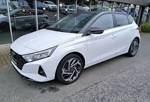 Gebraucht Hyundai i20 Prime 100 PS (73 kW) 2022 Weiß Kleinwagen
