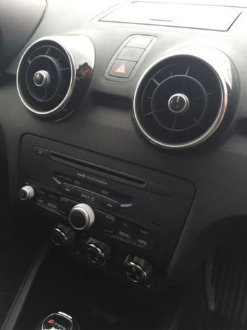 Gebraucht Audi A1 Sportback S-Line 185 PS (136 kW) 2012 Schwarz metallic Kleinwagen