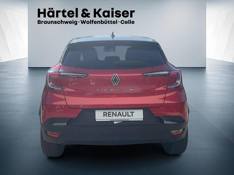 Neu Renault Captur 90 PS (66 kW) 2025 Dezirrot mit dach in black pearlschwarz (rot) SUV