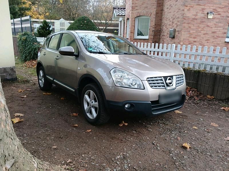 Beige Gebraucht 2008 Nissan Qashqai SUV | 3.900 € (Superpreis) - Bild 1/4