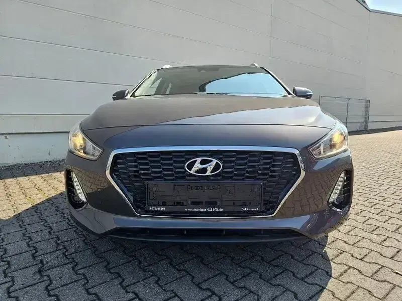 Gebraucht Hyundai i30 Trend 120 PS (88 kW) 2017 Andere Kombi
