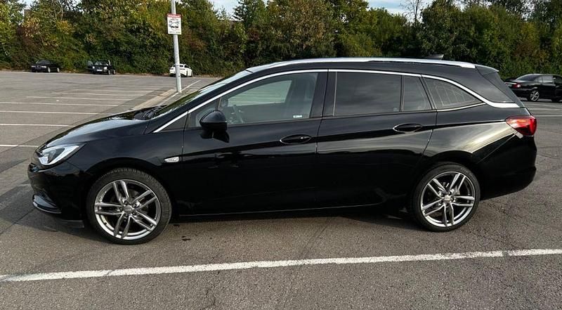 Schwarz Gebraucht 2018 Opel Astra Business Kombi | 10.750 € (Fairer Preis) - Bild 1/4
