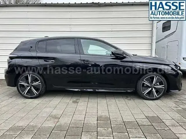 Neu Peugeot 308 GT 145 PS (106 kW) 2025 Schwarz Limousine