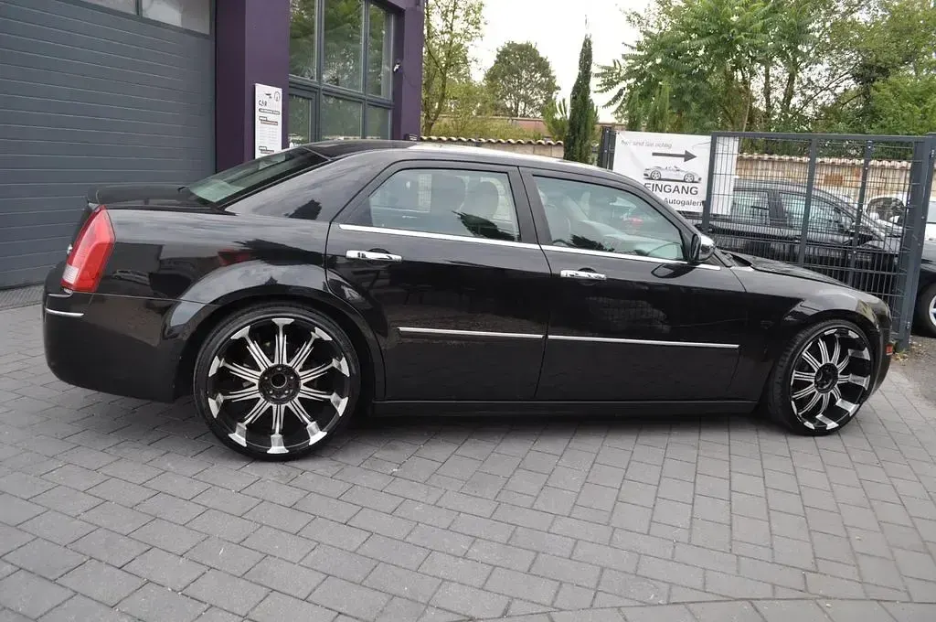 Gebraucht Chrysler 300C 249 PS (183 kW) 2006 Schwarz Limousine