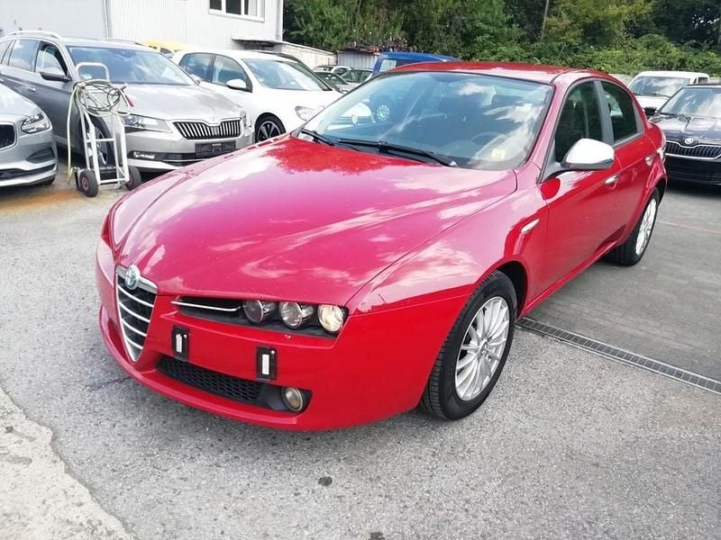 Rot Gebraucht 2008 Alfa Romeo 159 Limousine | 2.490 € (Guter Preis) - Bild 1/4