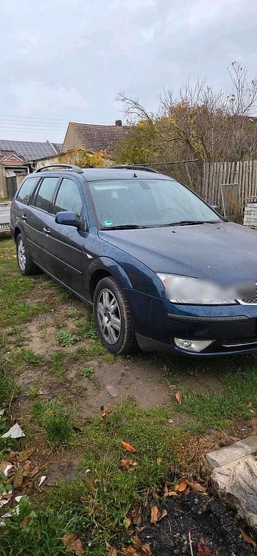 Blau Gebraucht 2004 Ford Mondeo Kombi | 1.000 € (Superpreis) - Bild 1/4