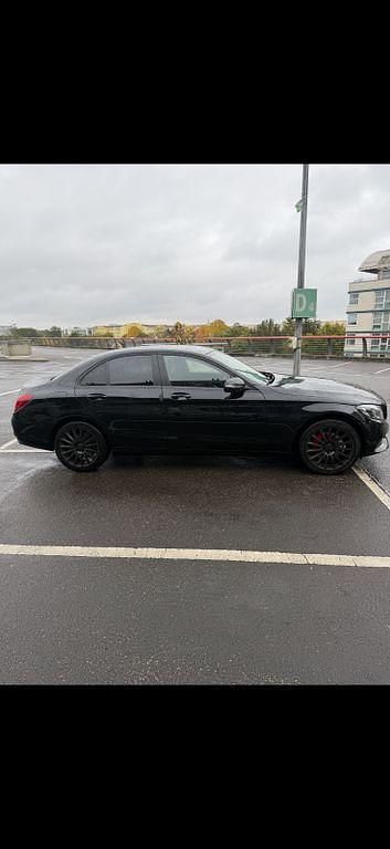 Gebraucht Mercedes C250 211 PS (155 kW) 2016 Schwarz Limousine