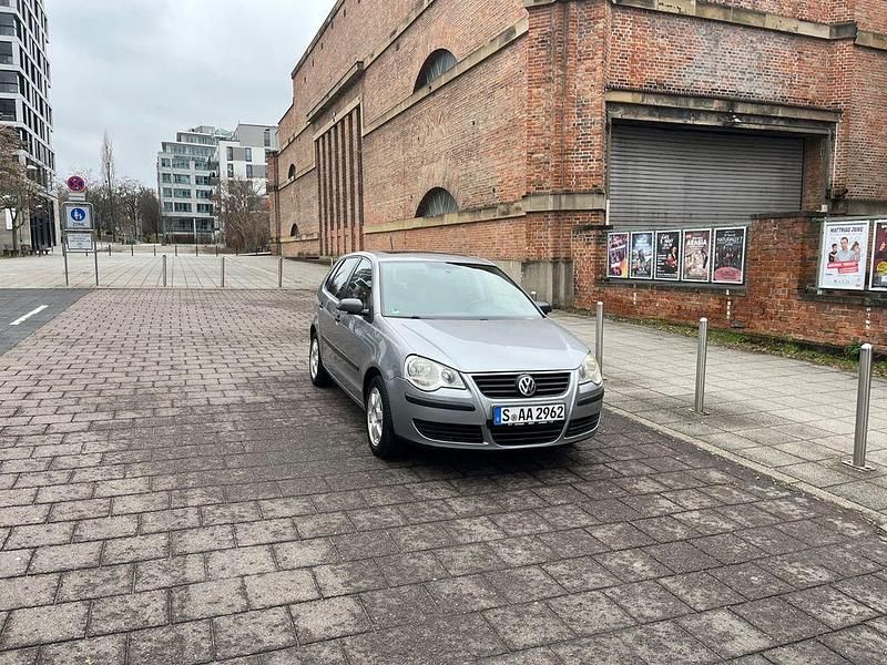 Gebraucht VW Polo 60 PS (44 kW) 2007 Grau Kleinwagen
