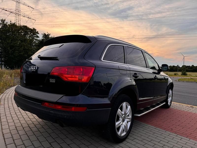 Second-hand Audi Q7 S-Line 2006 Albastru SUV