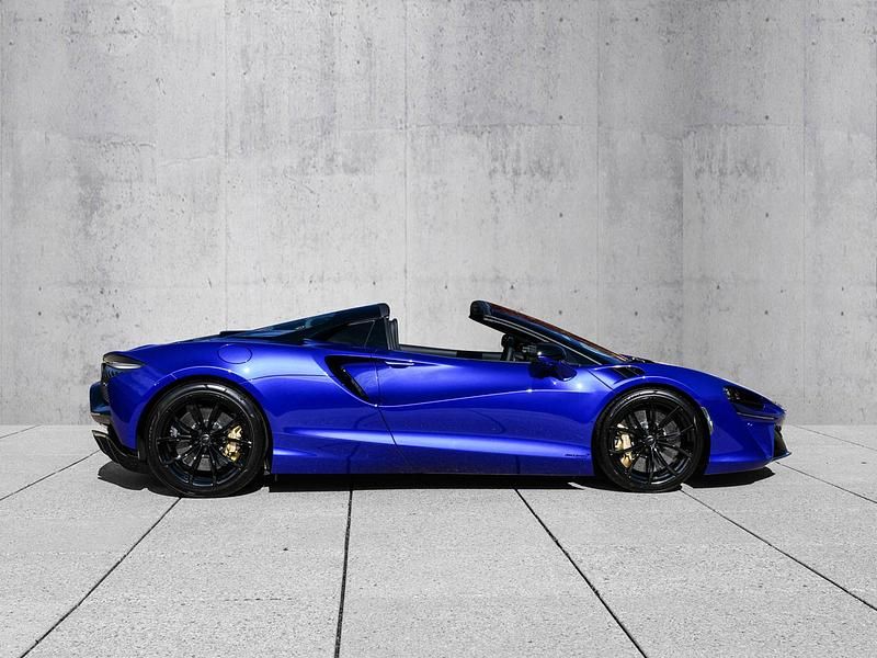 Neu McLaren Artura 700 PS (514 kW) 2025 Blau Cabrio