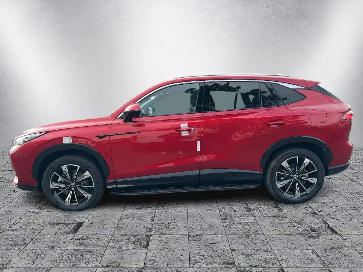 Neu MG HS Luxury 272 PS (200 kW) 2025 Weiß SUV