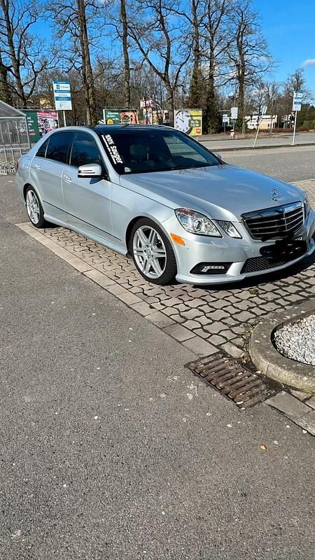 Gebraucht Mercedes E500 387 PS (284 kW) 2009 Silber Limousine