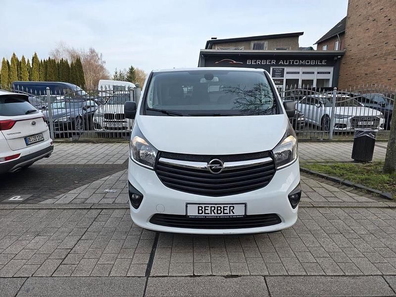 Gebraucht Opel Vivaro 125 PS (91 kW) 2018 Andere Van / Kleinbus