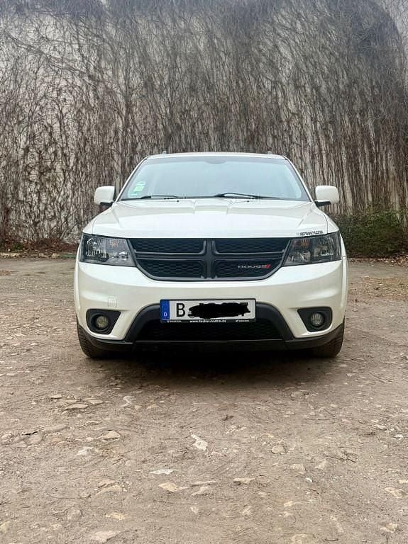 Weiß Gebraucht 2016 Dodge Journey SUV | 9.999 € - Bild 1/4
