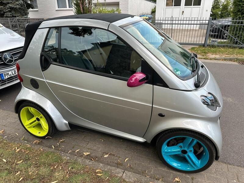 Silber Gebraucht 2002 Smart ForTwo Cabrio Brabus Cabrio | 4.500 € - Bild 1/4