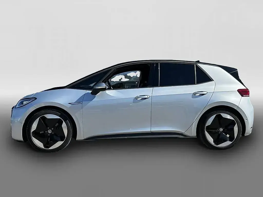 Usata VW ID.3 Pro Performance 150 kW (204 CV) 2023 Argento Utilitaria