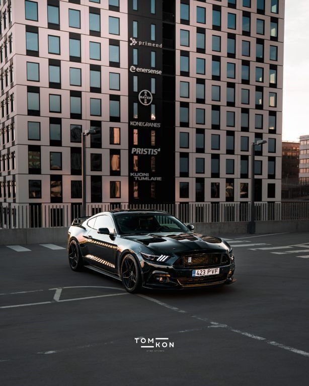 Schwarz Gebraucht 2017 Ford Mustang GT | 33.900 € (Teuer) - Bild 1/4