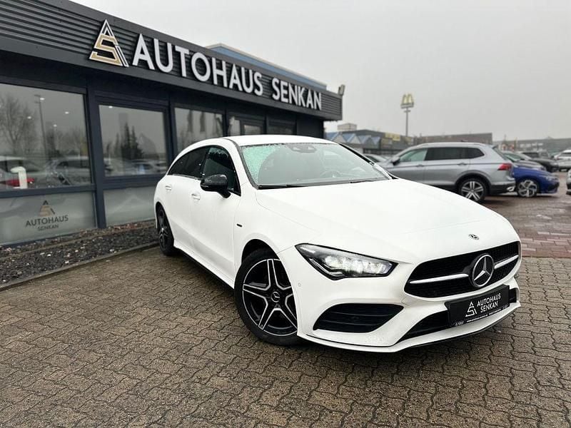 Gebraucht Mercedes CLA220 AMG line 190 PS (139 kW) 2021 Weiß Limousine