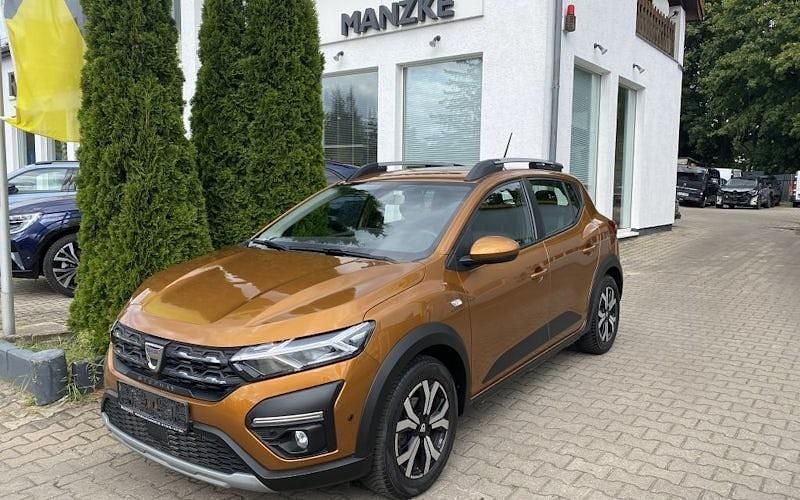 Orange Gebraucht 2021 Dacia Sandero Comfort Kleinwagen | 13.990 € (Fairer Preis) - Bild 1/4