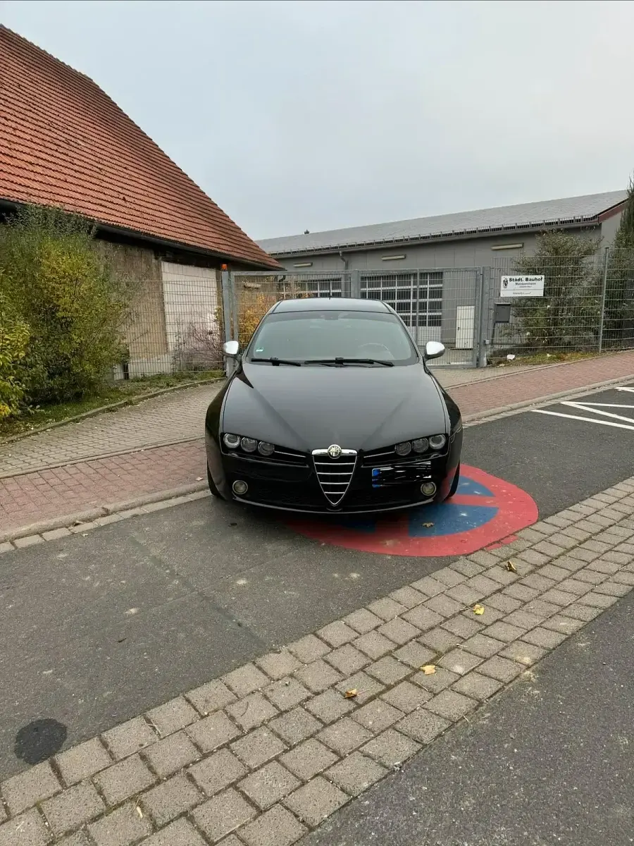 Gebraucht Alfa Romeo 159 Ti 150 PS (110 kW) 2009 Schwarz Kombi
