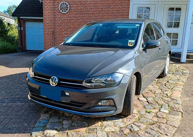 Grau Gebraucht 2019 VW Polo Highline Kleinwagen | 9.400 € (Superpreis) - Bild 1/4