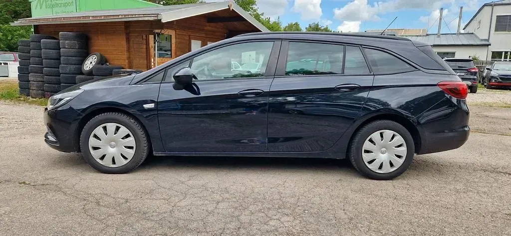 Gebraucht Opel Astra Business 110 PS (80 kW) 2018 Blau Kombi