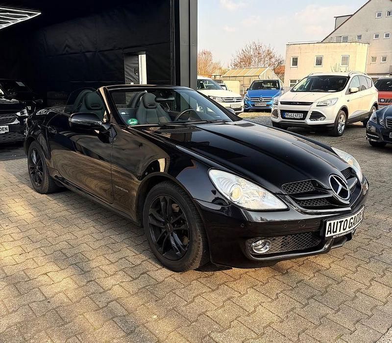 Gebraucht Mercedes SLK200 184 PS (135 kW) 2009 Schwarz Cabrio