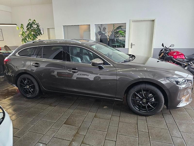 Gebraucht Mazda 6 Kizoku Intense 175 PS (128 kW) 2016 Braun Kombi