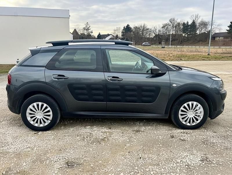Used Citroën C4 110 HP (80 kW) 2017 Grey Hatchback