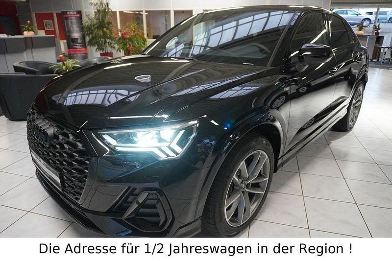 Schwarz Neu 2025 Audi Q3 Sportback S-Line SUV | 47.990 € (Superpreis) - Bild 1/4