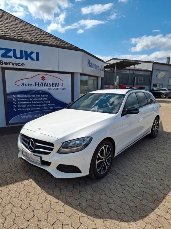 Gebraucht Mercedes C180 116 PS (85 kW) 2018 Weiß Kombi
