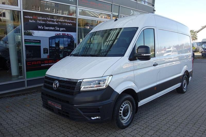 Weiß Gebraucht 2021 VW Crafter Van | 38.800 € (Teuer) - Bild 1/4