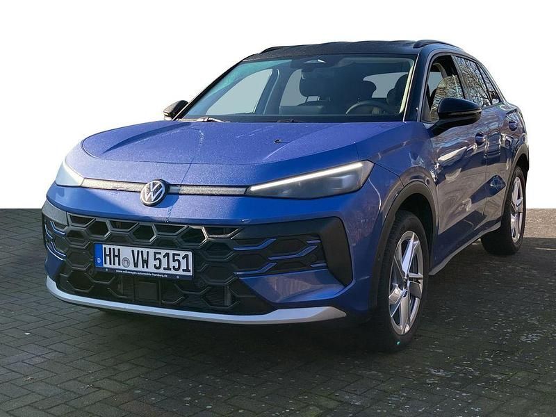 Gebraucht VW T-Roc Life 150 PS (110 kW) 2025 Celestial blue metallic SUV