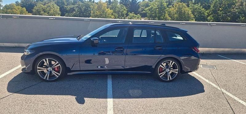 Blau Gebraucht 2023 BMW M340 M Sport Limousine | 50.900 € (Superpreis) - Bild 1/4