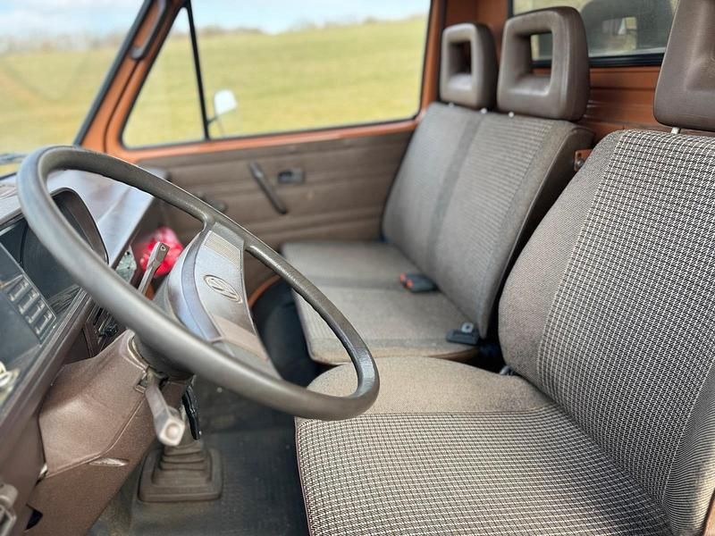 Gebraucht VW T3 60 PS (44 kW) 1986 Braun Van