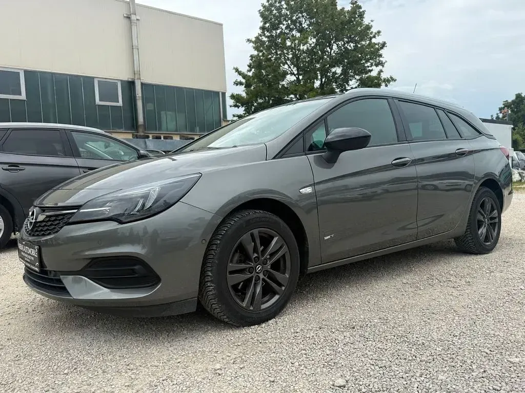 Gebraucht Opel Astra Design Edition 145 PS (106 kW) 2021 Grau Kombi